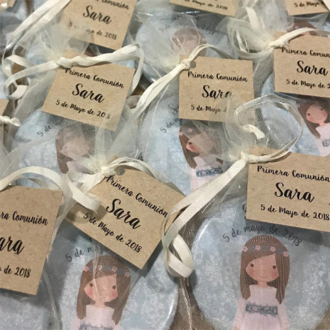 detalle para invitados imanes comunion personalizado